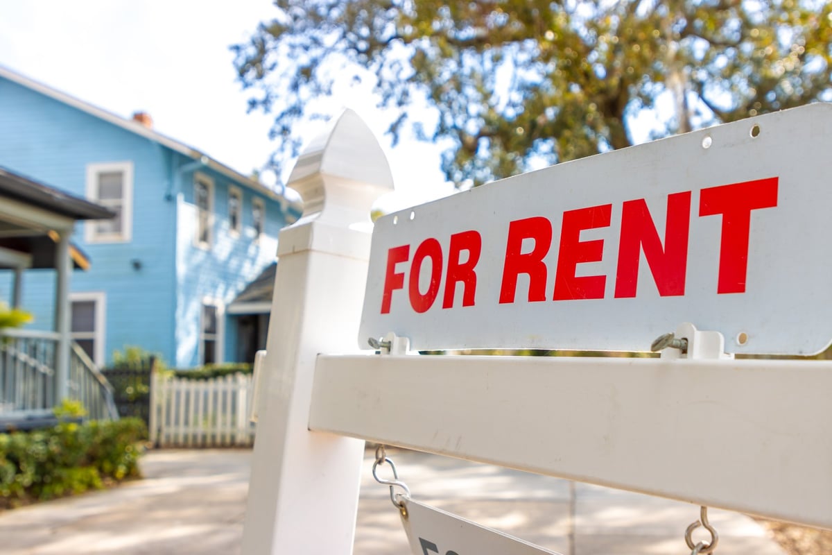 House for rent sign representing rental property in Ottawa